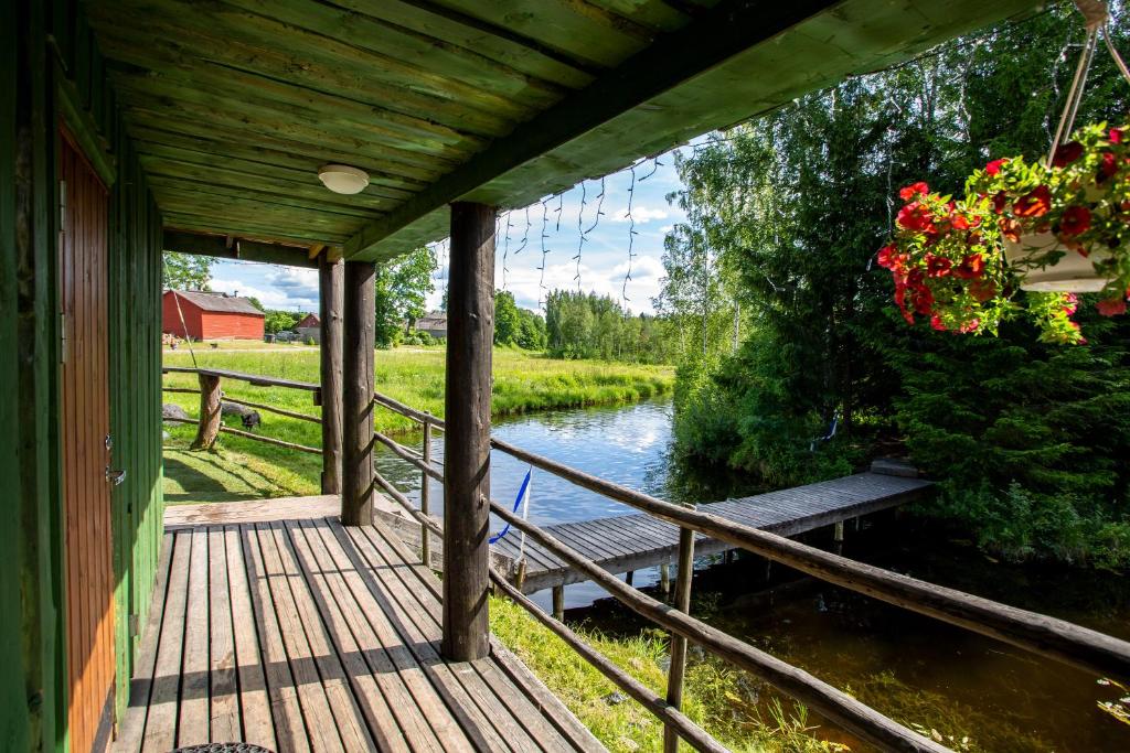 Zahrada ubytování Mi Sann Holiday Home