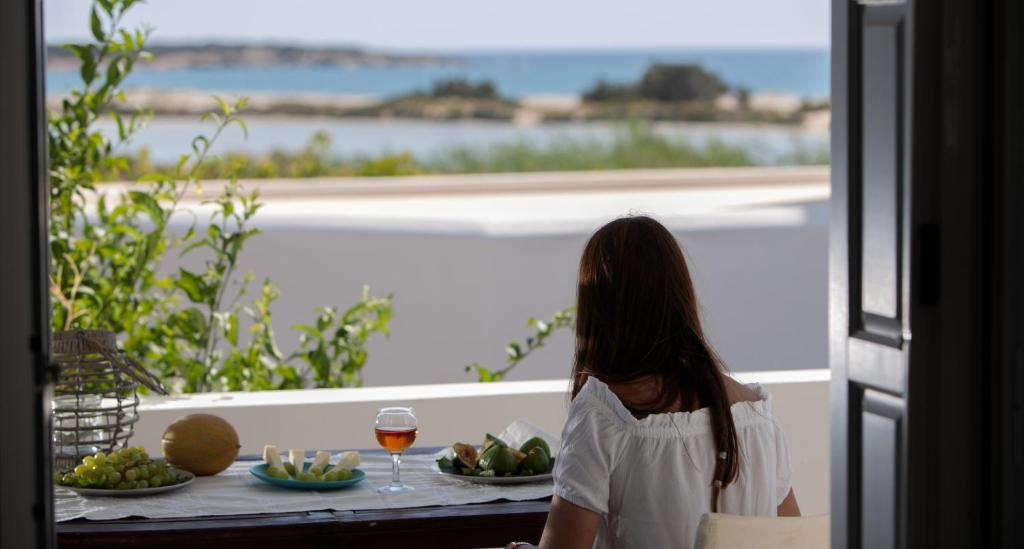 Nápoje v ubytování Salty Apartments Sea View Naxos
