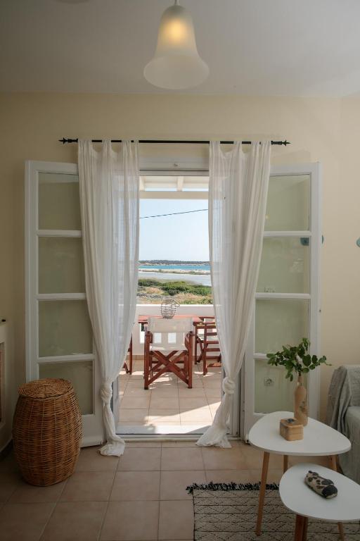 Posezení v ubytování Salty Apartments Sea View Naxos
