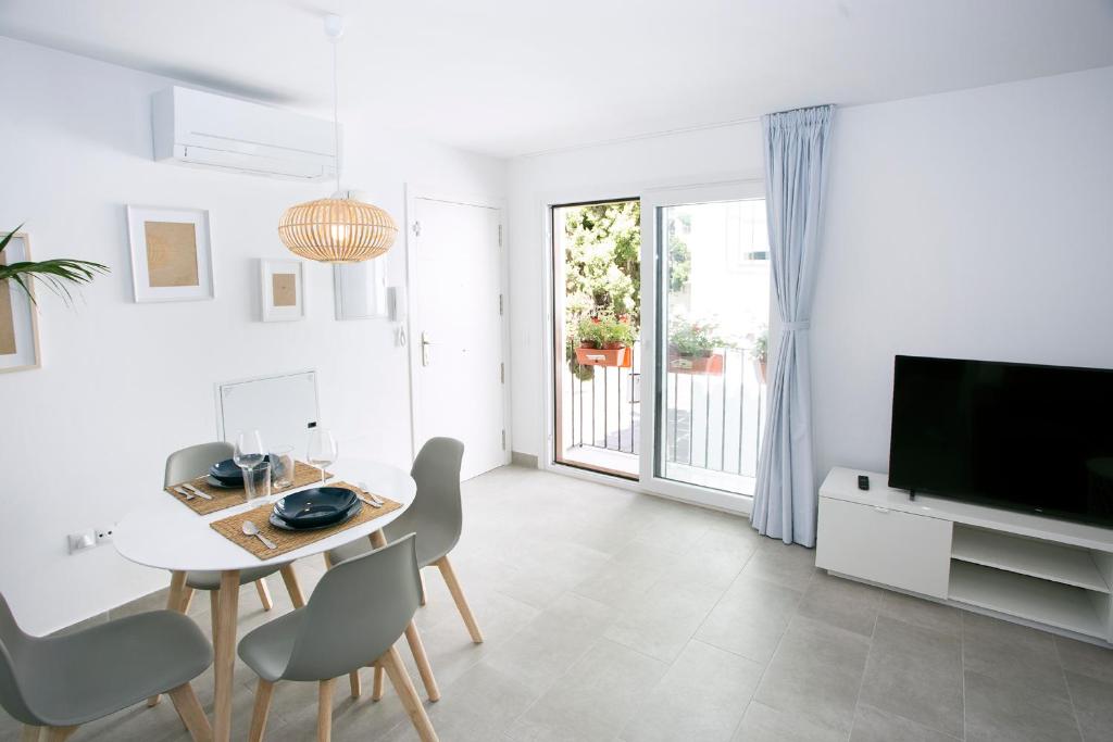 MONKÓ - MANGO & TROPYCAL APARTMENT o, Torremolinos ...