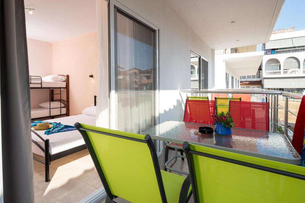 Posezení v ubytování Persefoni Rooms Apartments & Mezonetes