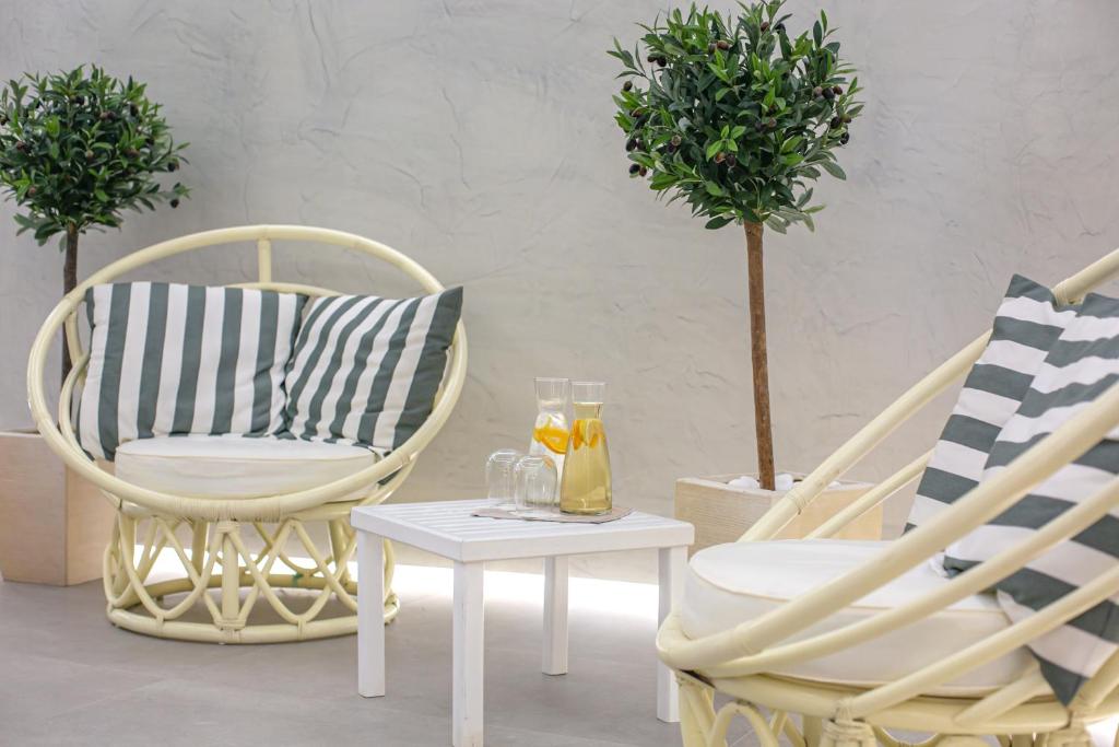Acroterra Rosa Hotel & Spa