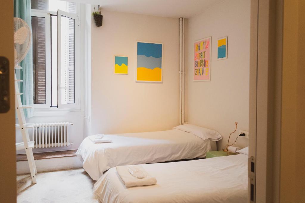 A Room In The City Hostel - 11