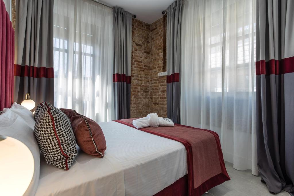 BiBo Suites Plaza Nueva - Resim 34