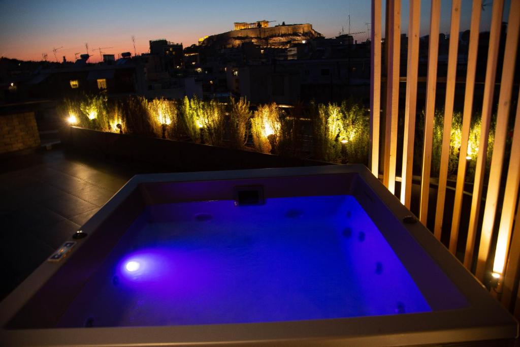 The Urban Link Residence