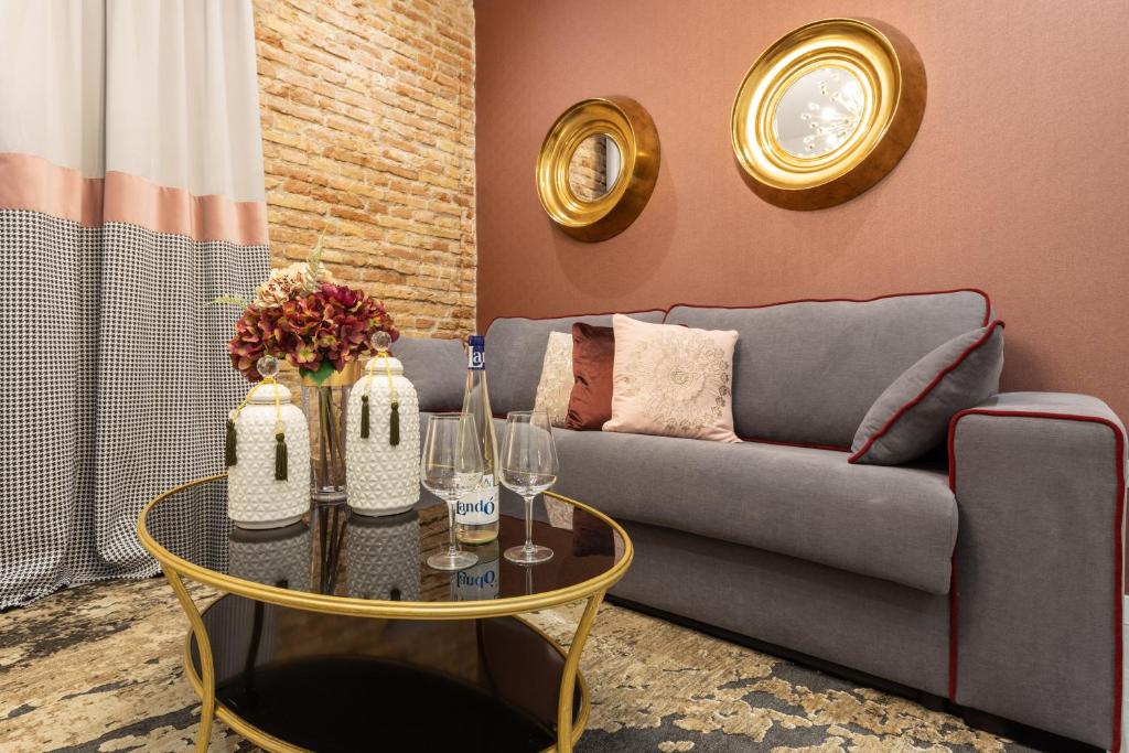 BiBo Suites Plaza Nueva - Resim 41