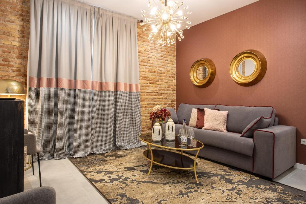 BiBo Suites Plaza Nueva - Resim 45