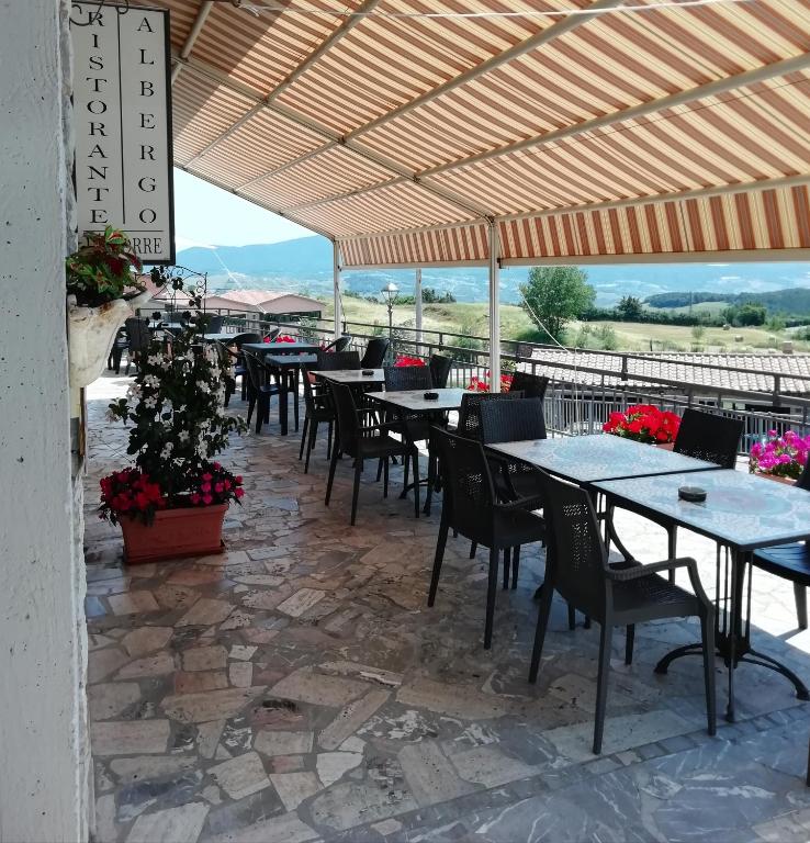Restaurace v ubytování Albergo La Torre