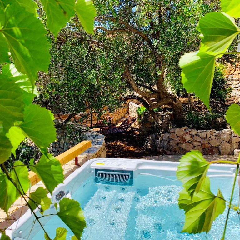 Bazén v ubytování Summer house Villa Margarita nebo v jeho okolí