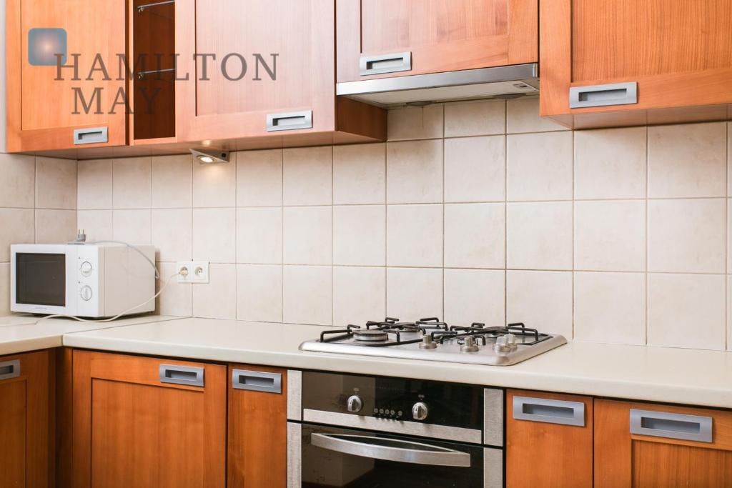 Centre Apartments-Old Town - One-Bedroom Apartment - Michałowskiego 1 Street