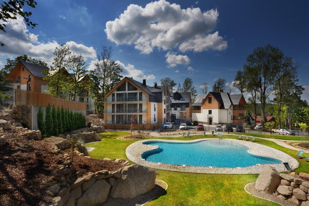 Bazén v ubytovaní Green Apartments alebo v jeho blízkosti