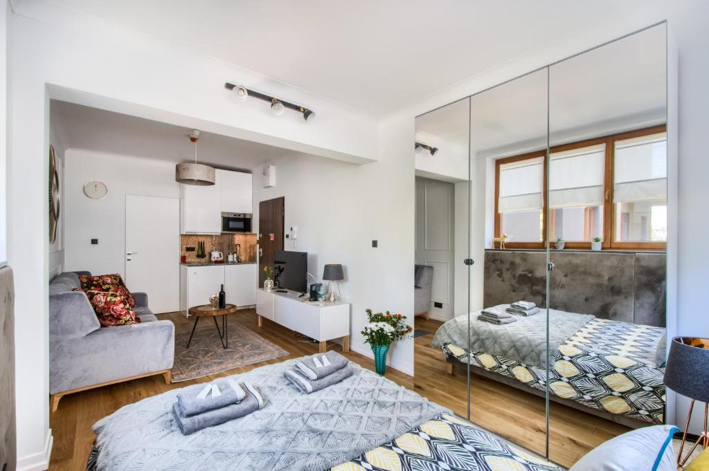 Aparthotel Pawia Deluxe- 10 min to center - Resim 15