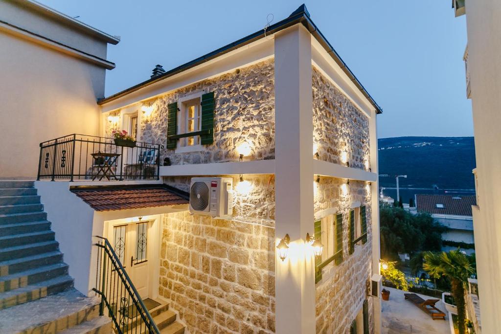 Zgrada u kojoj se nalazi apartman