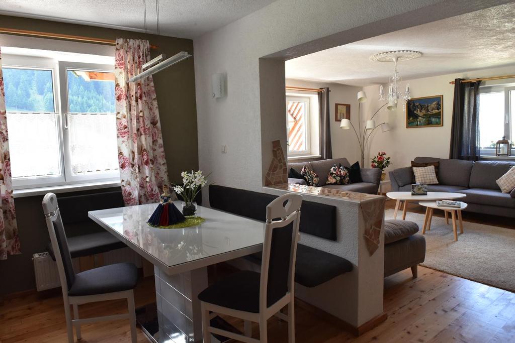 Posezení v ubytování Apartment Fernerkogel