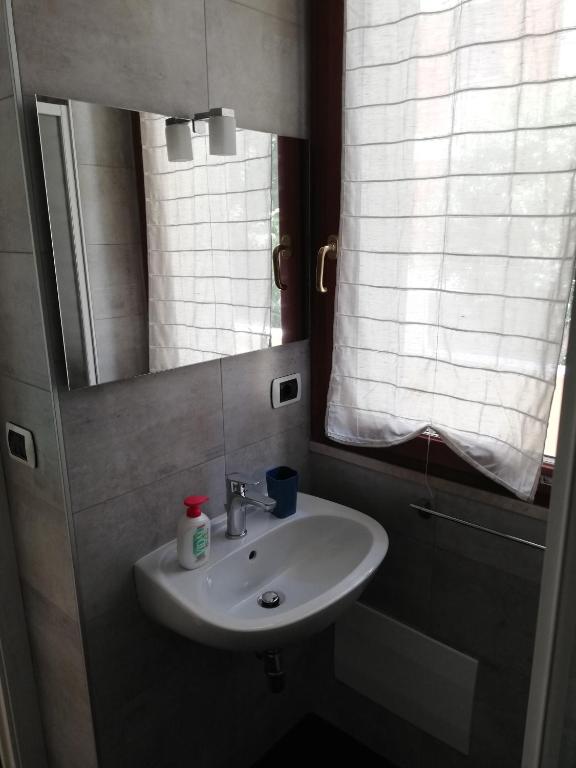 Kúpeľňa v ubytovaní DOMO ALGHERO CENTRO