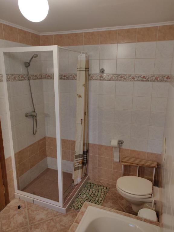 Kúpeľňa v ubytovaní Vilma Villa