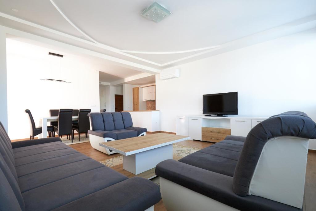 Urban Family Apartments - Apartamento De Tres Dormitorios