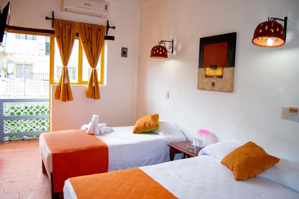 Hotel Hacienda de Vallarta Centro - Triple A/C