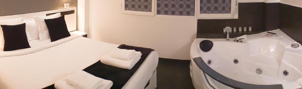 Postel nebo postele na pokoji v ubytování Gredos Loft
