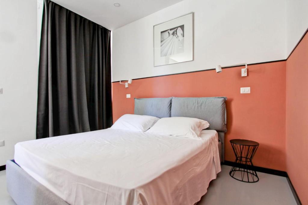 Vatican Loft - Rooms & Apartments - One-Bedroom Apartment