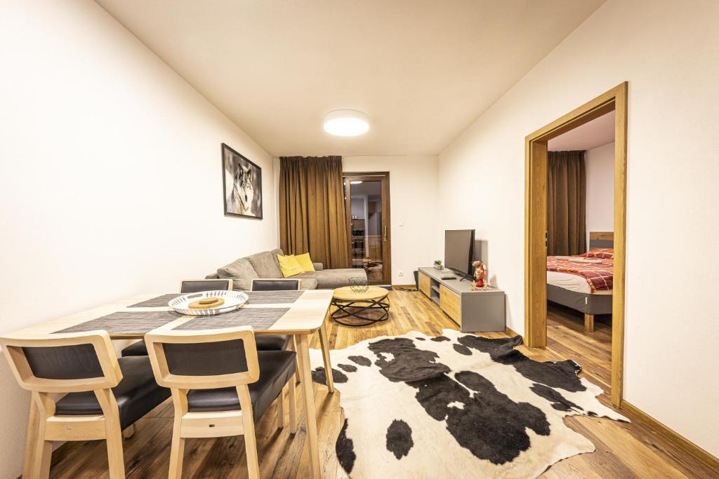Apartmánový dom Poludnica - Chopok Juh - Suite With Mountain View