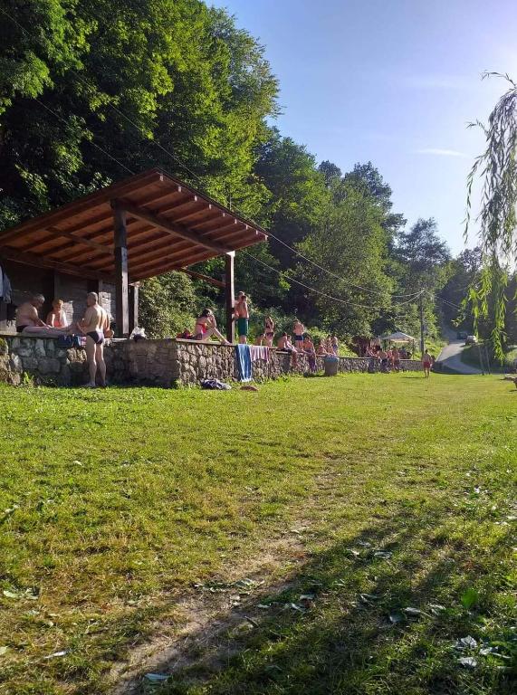 Hostia v ubytovaní Guest House Happy day