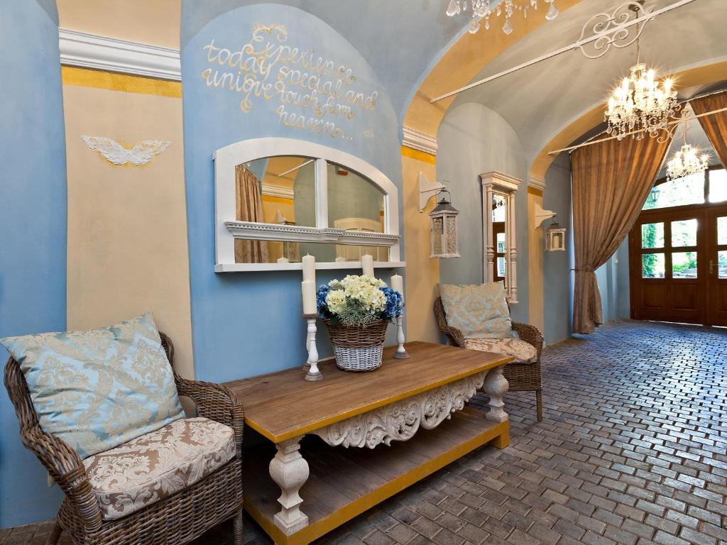 Cathedral Prague Apartments - Resim 28