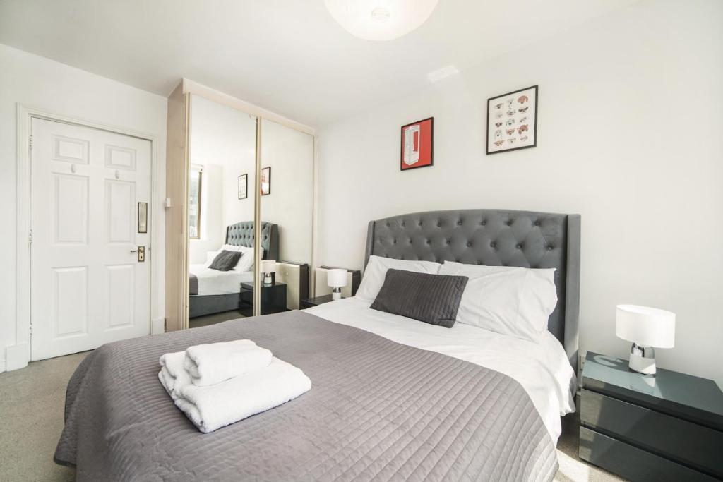 2 Bed Cozy Apartment in Central London Fitzrovia FREE WIFI by City Stay London