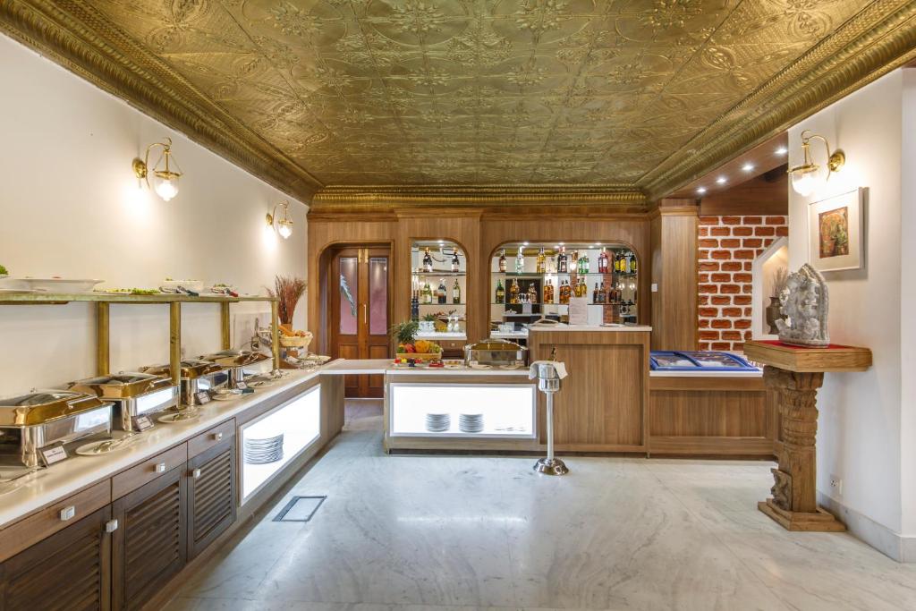 Kuchyň nebo kuchyňský kout v ubytování Hotel Manaslu