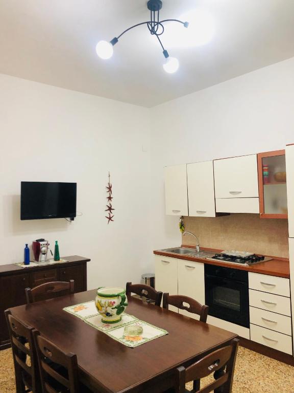 Kuchyň nebo kuchyňský kout v ubytování Villa Rollo