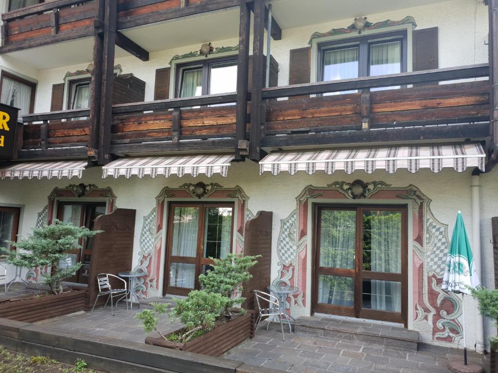 Budova, kde se hotel nachází