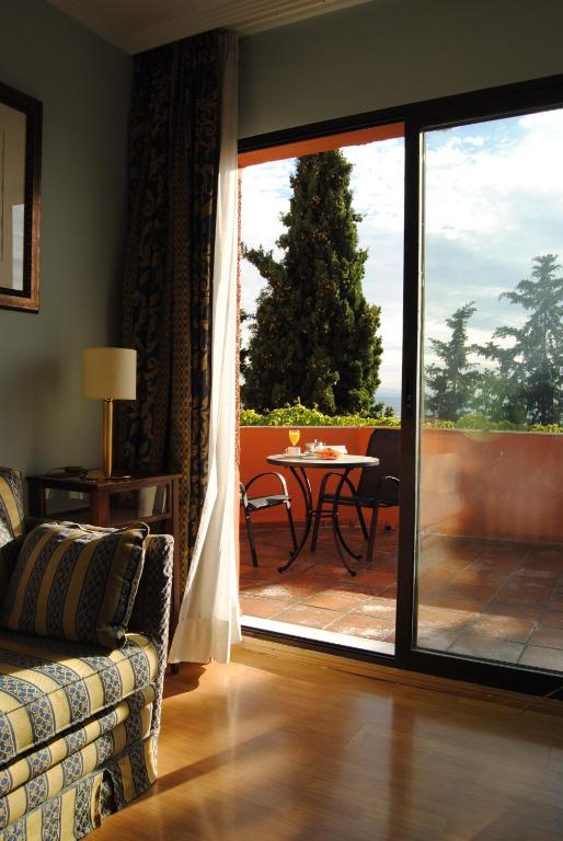 
Junior Suite with Terrace
