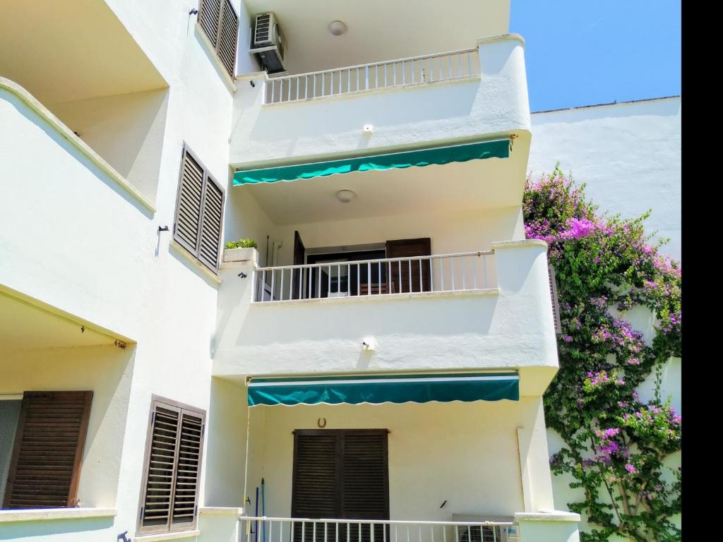 Balkón alebo terasa v ubytovaní VACAY Apartamento Fanny, a pie de playa, en la Costa brava, L'Escala!