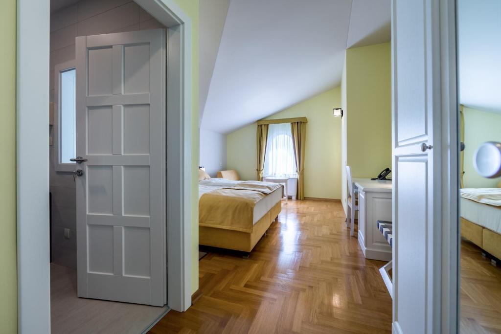 Hotel Domino - Resim 41