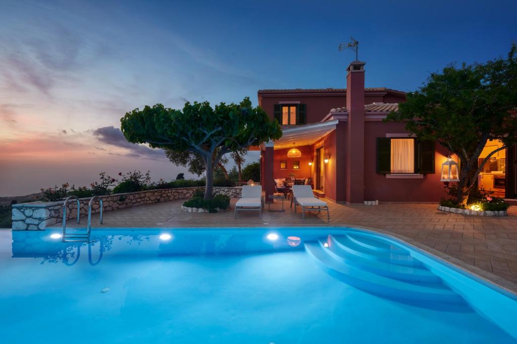 Bazén v ubytování Artblue Villas nebo v jeho okolí