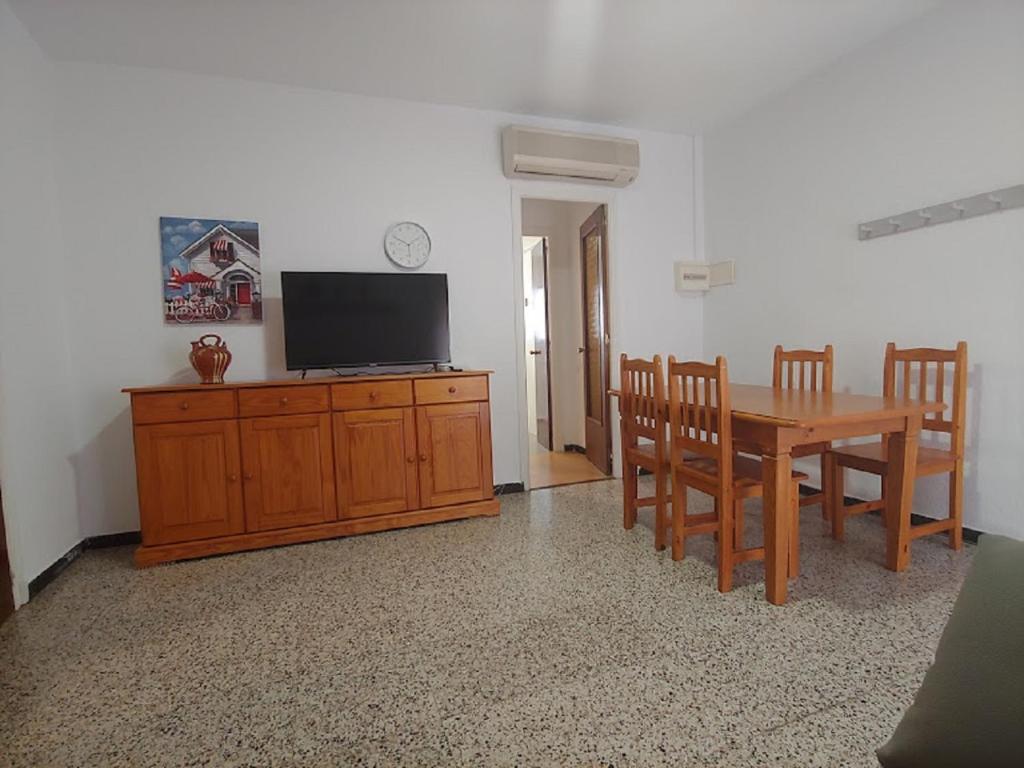 Fotografia z galérie ubytovania Miramar Serveis - 7373 Planta Baja Mediterranea v destinácii Cambrils