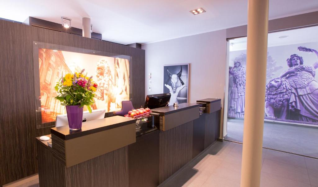 Munich Deluxe Hotel - Resim 2