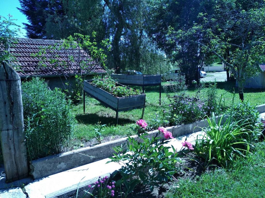 Zahrada ubytování Che'Val d'Amour