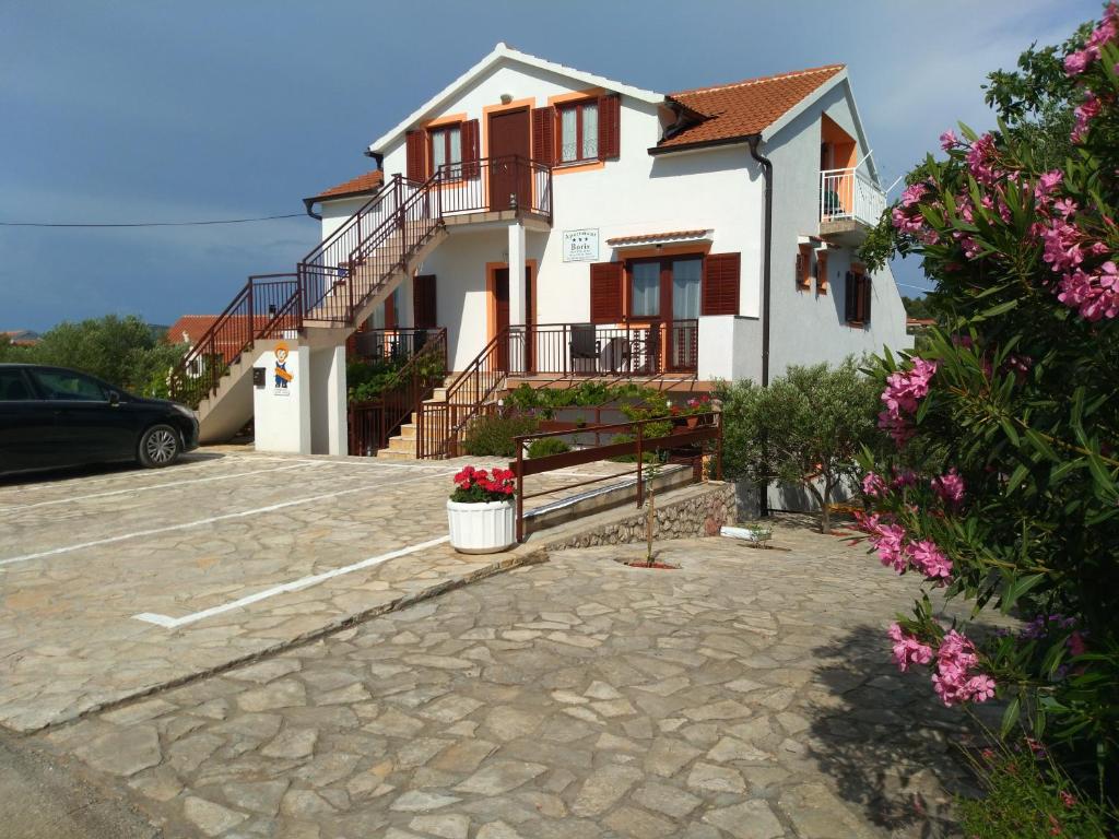 Gallery image of Apartments Boris in Jezera
