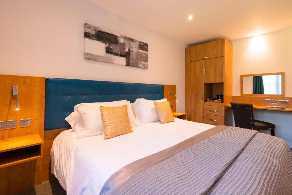 The Stratford Park Hotel & Golf Club - Superior King Of Twin Met Uitzicht Op De Tuin