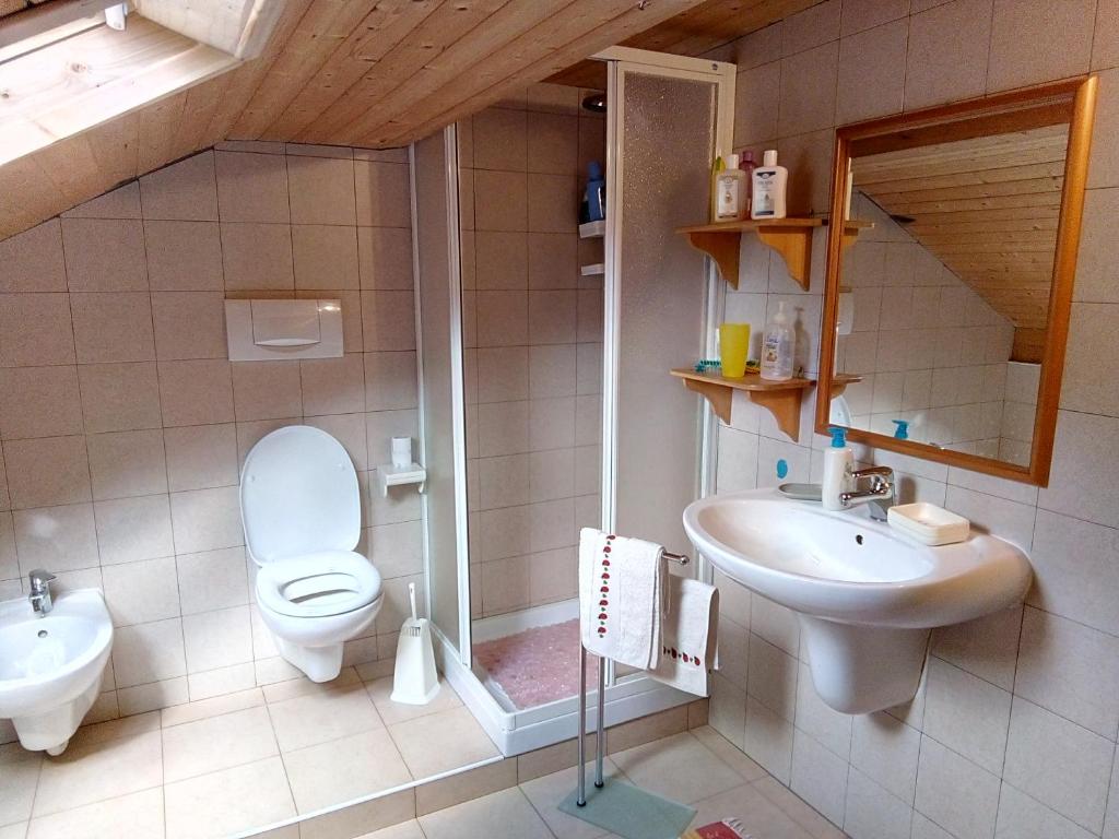 Koupelna v ubytování B&B PRA' DEI CERVI