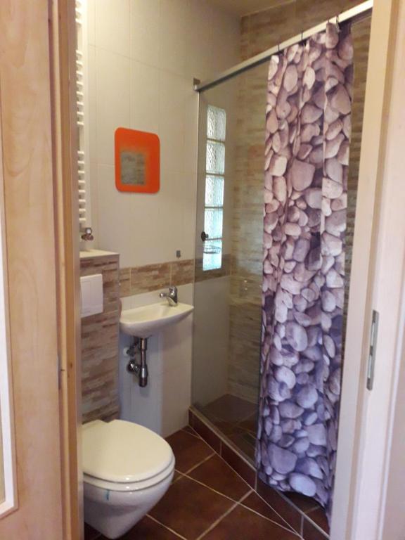 Koupelna v ubytování Apartman Na Horách