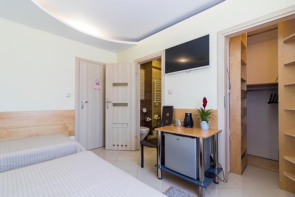 Aida POKOJE GOŚCINNE GDAŃSK - ROOMS & FREE PARKING - 13