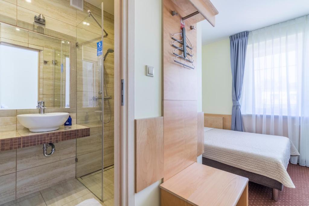 Aida POKOJE GOŚCINNE GDAŃSK - ROOMS & FREE PARKING - 9