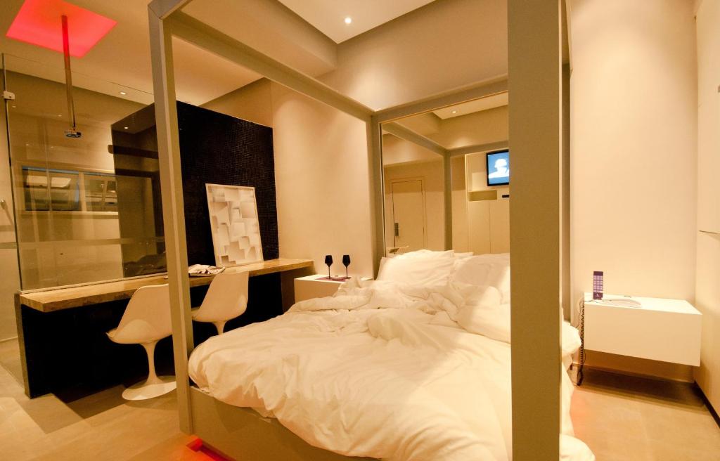  Lush Motel (Adult Only)