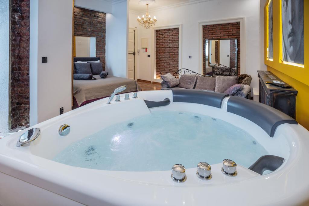 Fotografie z fotogalerie ubytování Ben Akiba Luxury Suites v Bělehradě