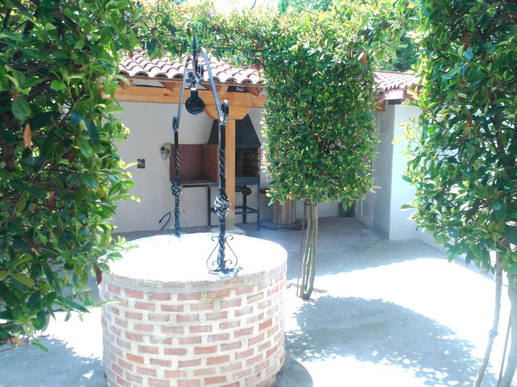 APARTAMENTOS LA CASONA DE EZCARAY CON TERRAZAS y PATIOS ...