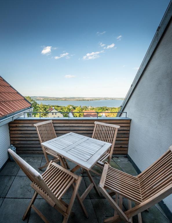 Balkón nebo terasa v ubytování Apartmán se sklípkem