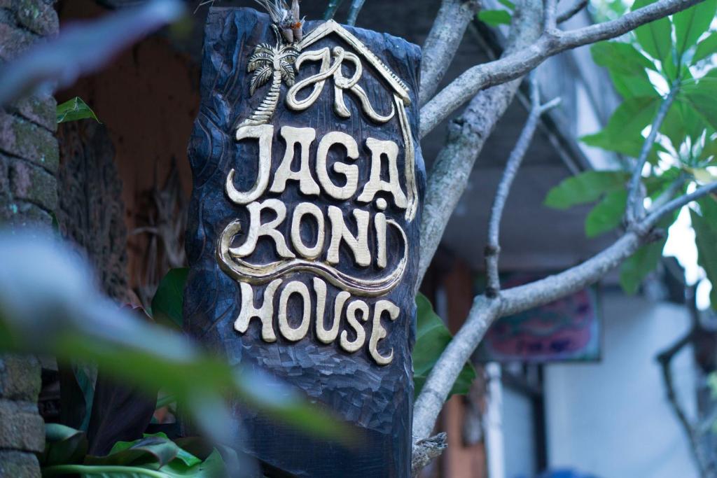 Certifikát, hodnocení, plakát nebo jiný dokument vystavený v ubytování Jaga Roni House