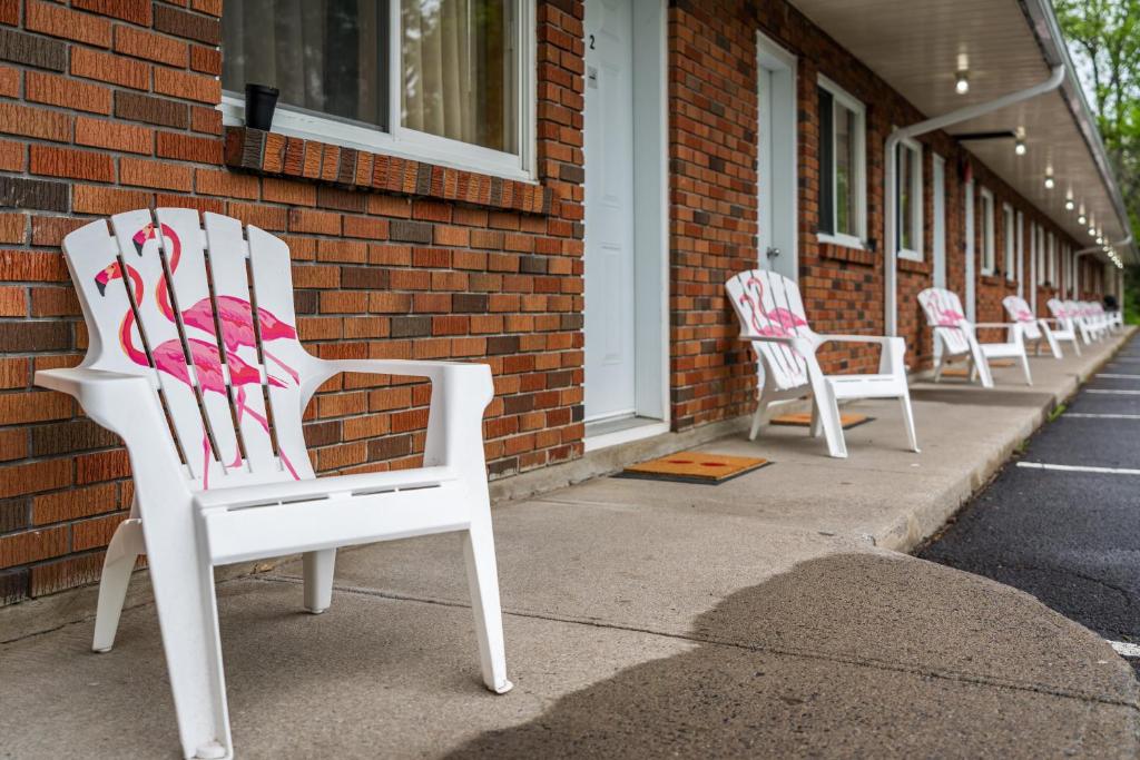 Fotografie z fotogalerie ubytování Long Sault Motel v destinaci Long Sault